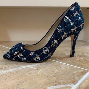 Ann Taylor Eloise Tweed Bow Pump in Navy Multi